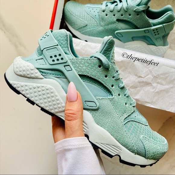 nike air huarache print